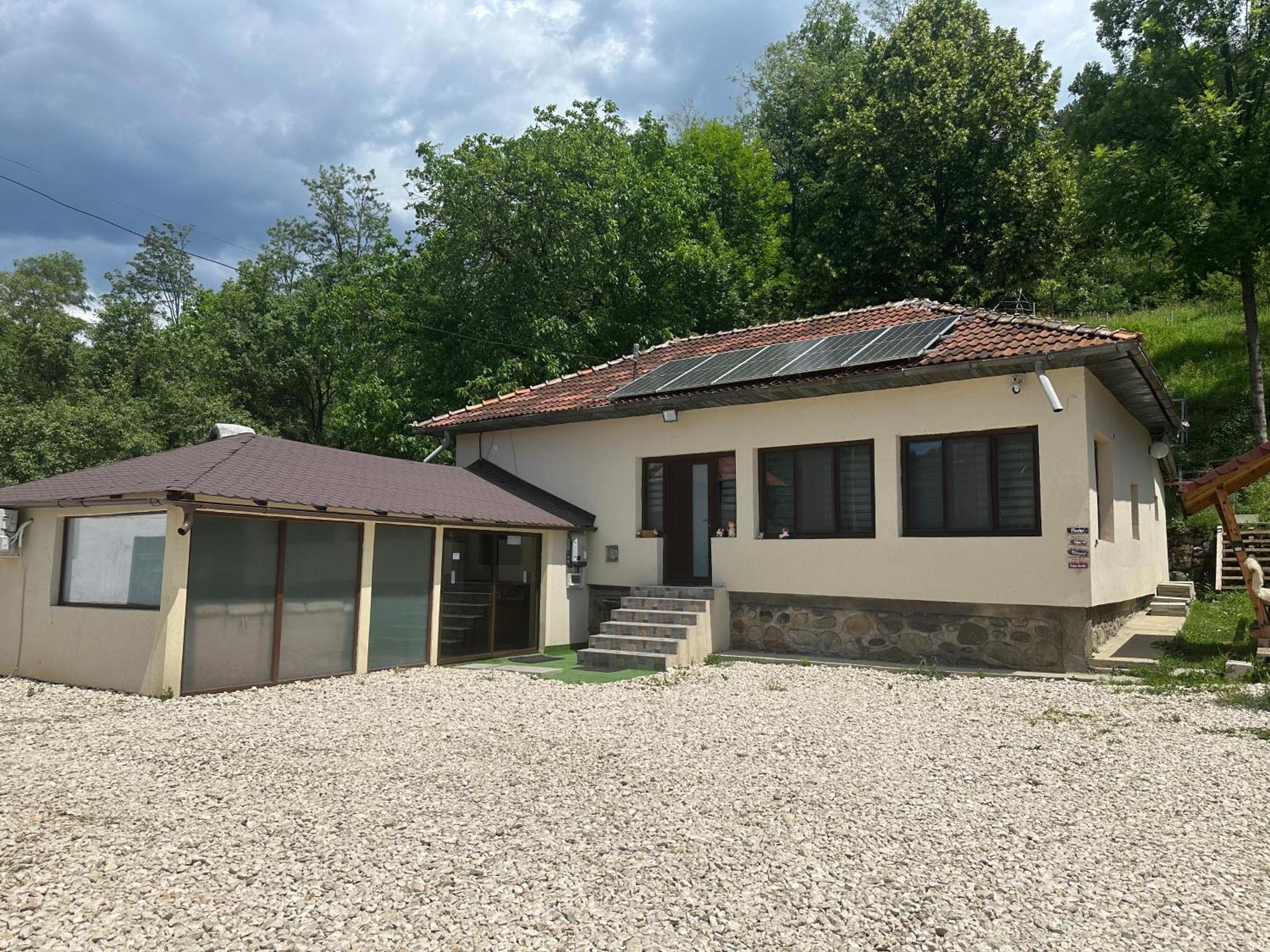 Casa Lupilor Transfagarasan Villa Capatineni-Ungureni Exterior photo